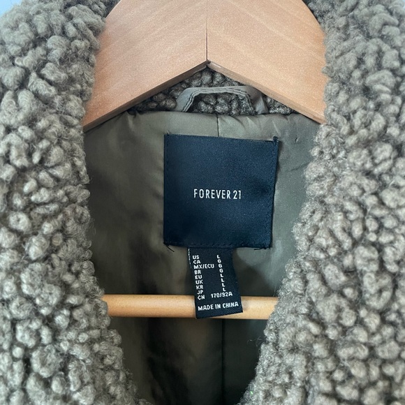 Forever 21 Faux Fur Green Jacket - Picture 3 of 3